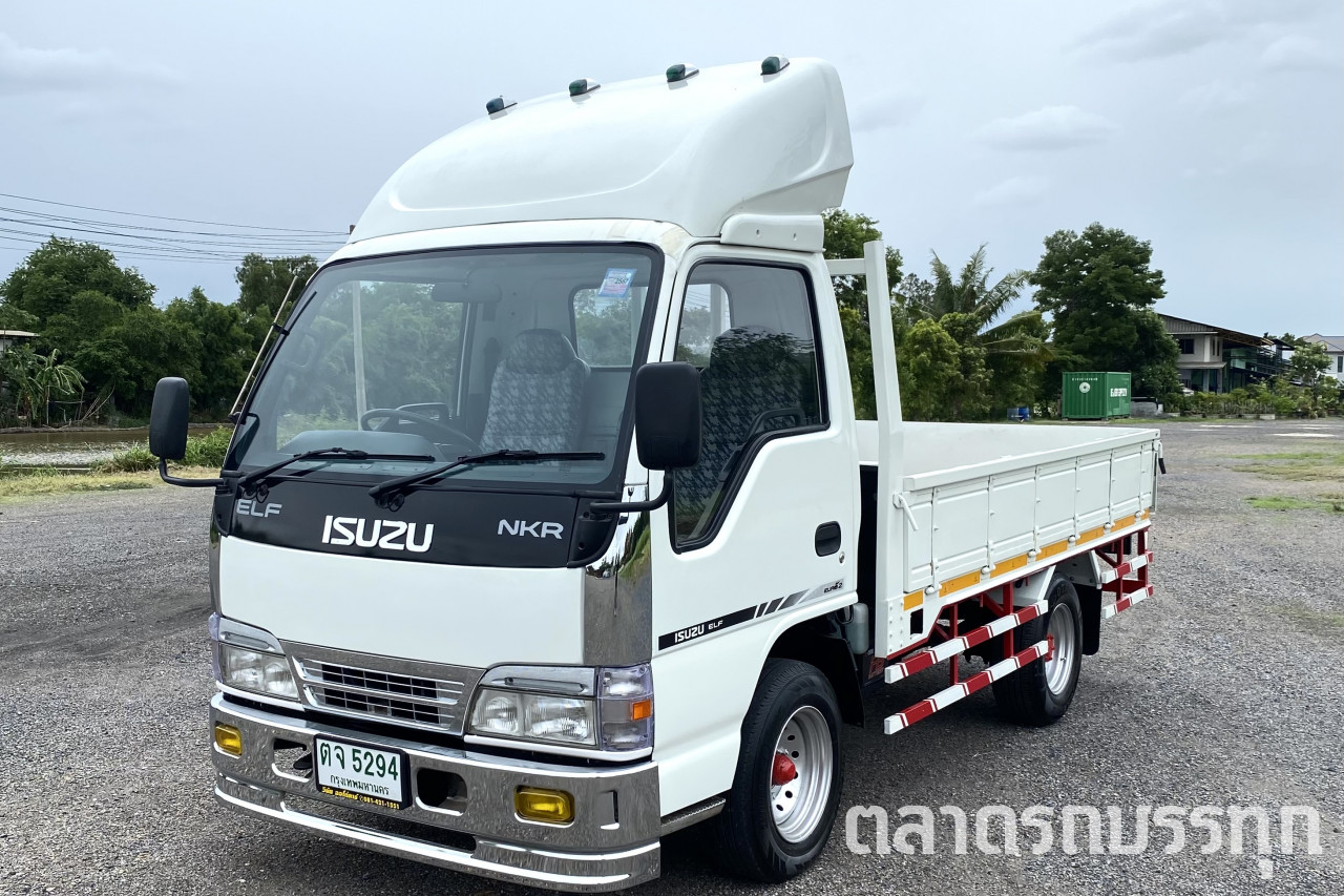 ISUZU - NKR 